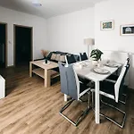 21 V Rezidenci Bily Lev Na Namesti * Žďár nad Sázavou
